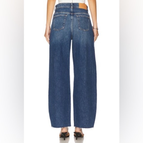 7 FOR ALL MANKIND Barrel Jeans Bonnie Curvilinear in Santa Cruz High Rise 25 NWT - Picture 3 of 12